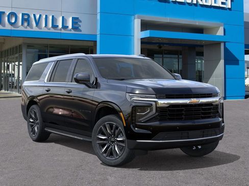 New 2026 Chevrolet Suburban LS w/ LS Custom Edition RWD image 7