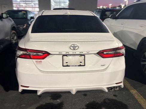 Certified 2024 Toyota Camry SE w/ Convenience Package image 9