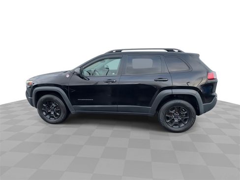 Used 2019 Jeep Cherokee Trailhawk w/ Cold Weather Group image 5
