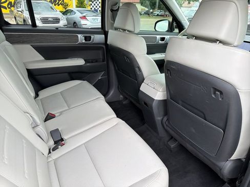 Used 2024 Hyundai Santa Fe Limited FWD image 26