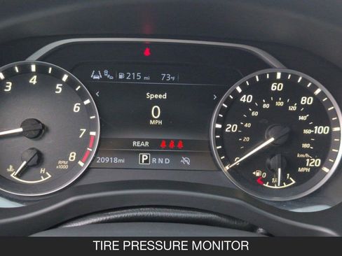Certified 2025 Nissan Frontier SV RWD image 19