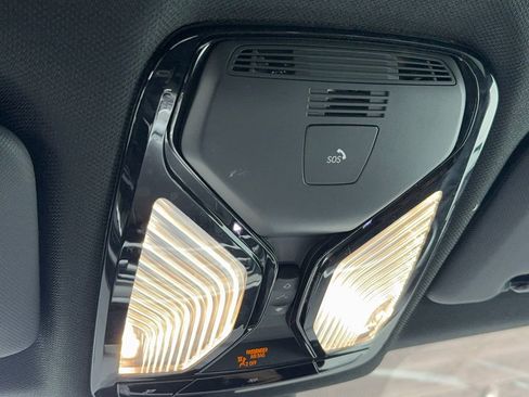 Used 2022 BMW X5 xDrive40i w/ Parking Assistance Package image 35