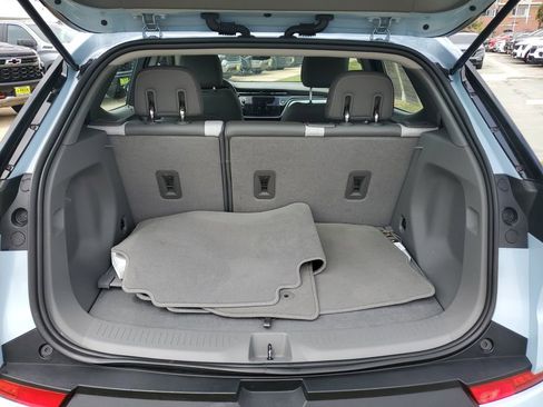 Used 2023 Chevrolet Bolt EUV Premier FWD image 9