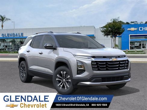 New 2026 Chevrolet Equinox LT w/ LPO, Floor Liner Package image 7