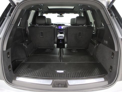 Used 2024 Cadillac XT6 Premium Luxury w/ LPO, Floor Liner Package image 9