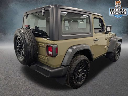 Used 2025 Jeep Wrangler Sport AWD/4WD image 4