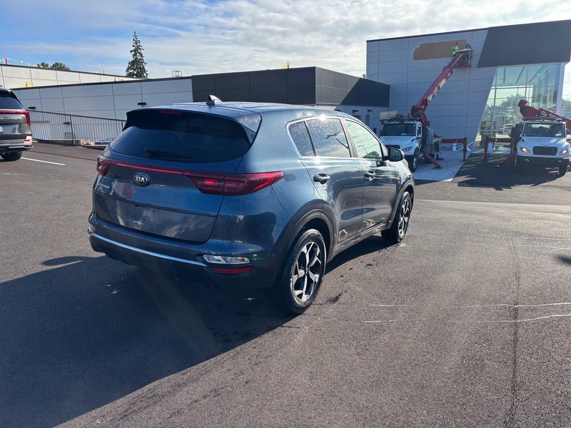 Used 2022 Kia Sportage LX AWD/4WD image 8
