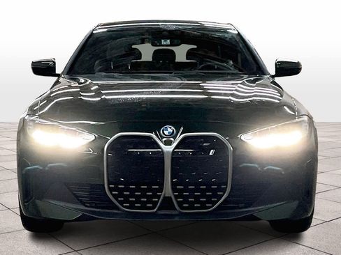 Used 2023 BMW i4 eDrive35 w/ Premium Package image 3