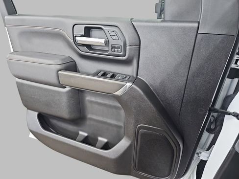 Certified 2023 GMC Sierra 2500 AT4 w/ Gooseneck/5TH Wheel Package image 31