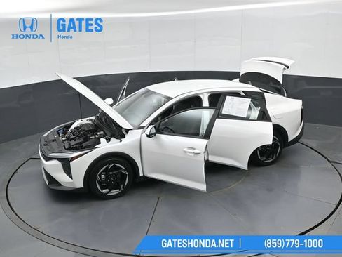 Used 2025 Kia K4 EX FWD image 55