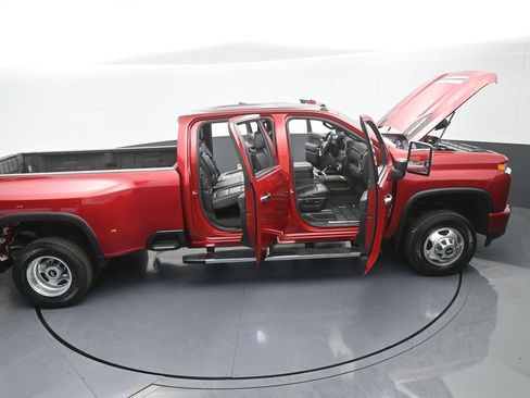 Used 2023 Chevrolet Silverado 3500 High Country AWD/4WD image 91