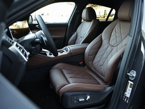 New 2026 BMW X6 xDrive40i w/ Premium Package image 20