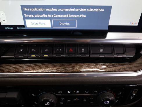 Used 2025 Chevrolet Silverado 1500 LT w/ Safety Package AWD/4WD image 34