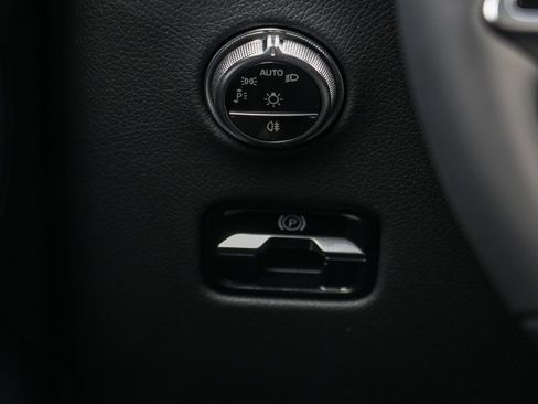 New 2026 Mercedes-Benz GLC 300 4MATIC image 13