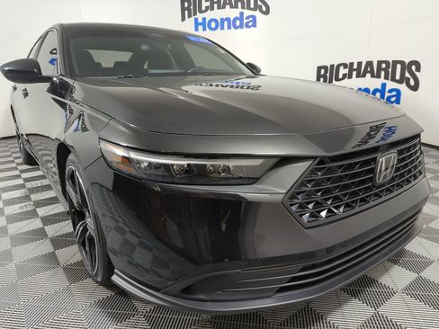 Certified 2025 Honda Accord Sport image 7