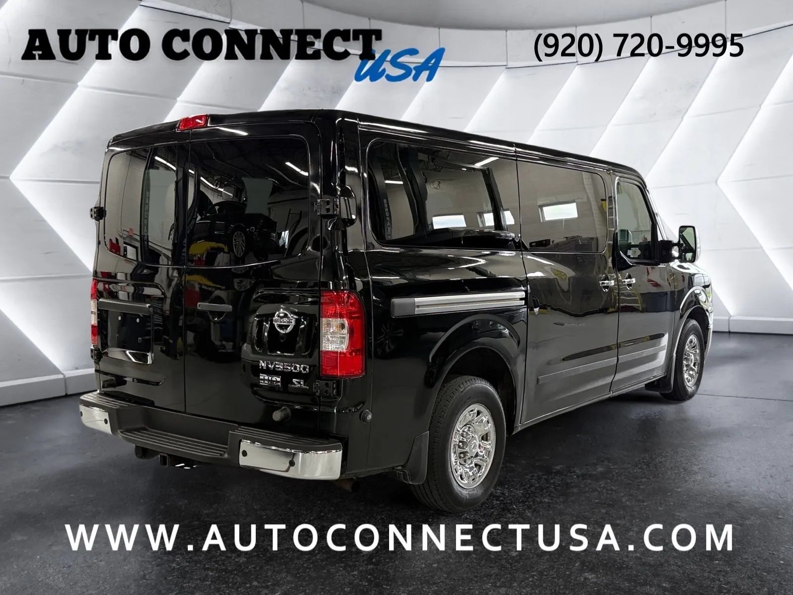 Used 2015 Nissan NV 3500 SL w/ Technology Package RWD image 8