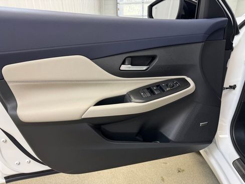 New 2026 Nissan Sentra SL FWD image 8