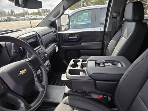 New 2024 Chevrolet Silverado 2500 W/T image 11