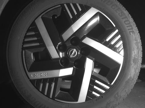 Used 2025 Nissan Kicks SV FWD image 12