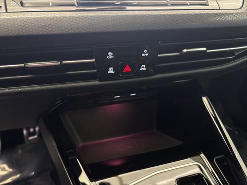 Used 2023 Volkswagen GTI Autobahn image 21