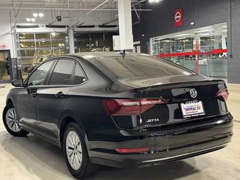 Used 2020 Volkswagen Jetta S image 17