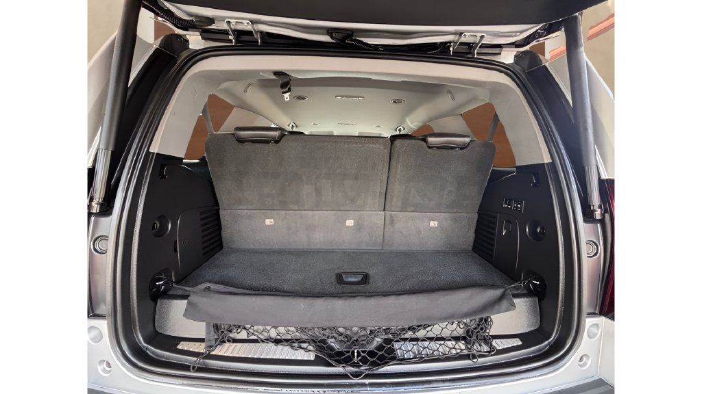 Used 2019 Chevrolet Tahoe Premier RWD image 17