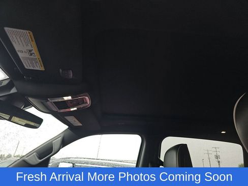 Used 2023 RAM 1500 Laramie AWD/4WD image 15