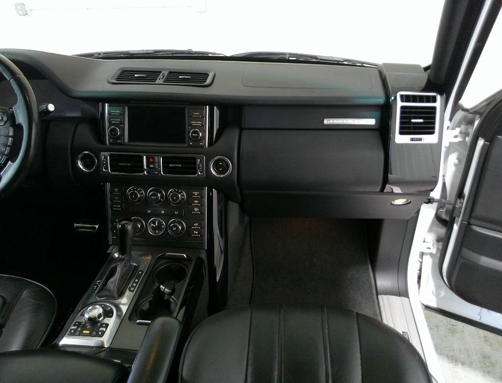 Used 2012 Land Rover Range Rover Supercharged AWD/4WD image 22