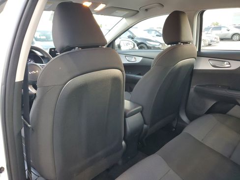 Used 2024 Kia Forte LXS image 13