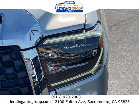 Used 2019 Toyota Tundra SR5 w/ TRD Off Road Package image 7