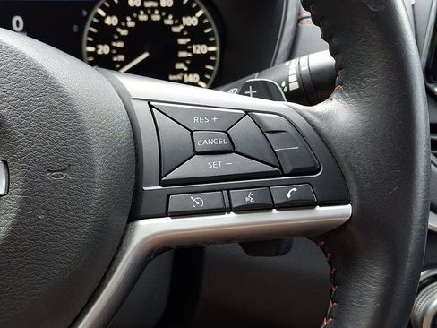 Used 2022 Nissan Altima 2.5 SR AWD/4WD image 29