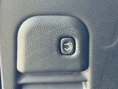 Used 2021 Jeep Grand Cherokee Limited image 26