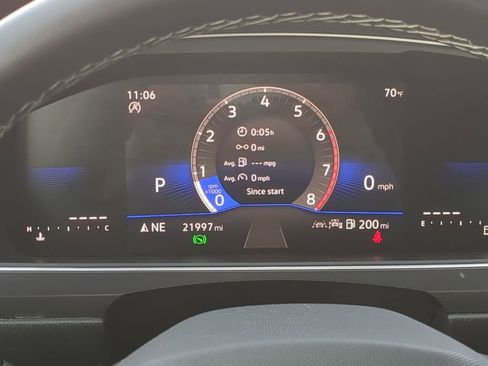 Used 2024 Volkswagen Tiguan S image 26