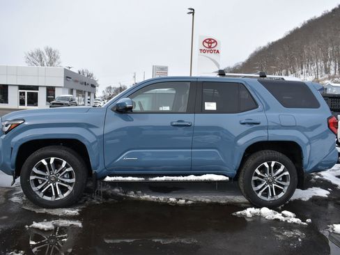 New 2026 Toyota 4Runner Limited image 17