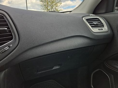 Used 2019 Jeep Compass Latitude w/ Popular Equipment Group AWD/4WD image 25