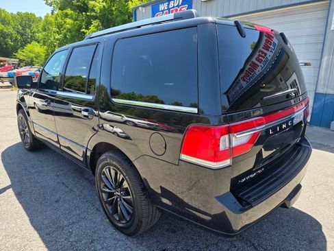 Used 2015 Lincoln Navigator 4WD image 7