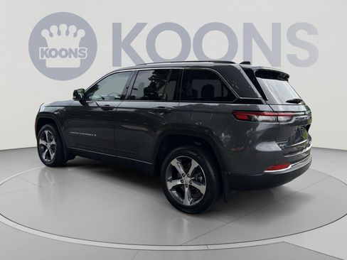 Used 2023 Jeep Grand Cherokee 4WD 4xe w/ Luxury Tech Group II image 4