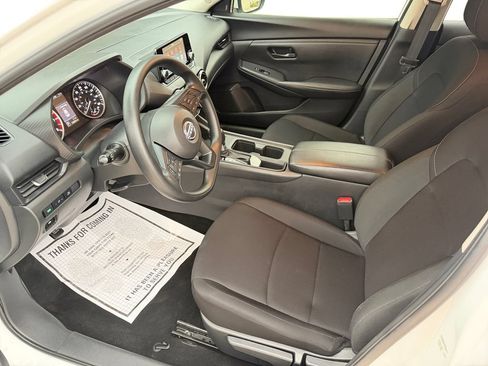 Used 2025 Nissan Sentra S FWD image 10