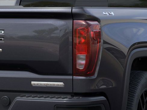 New 2025 GMC Sierra 1500 Elevation w/ Preferred Package AWD/4WD image 12