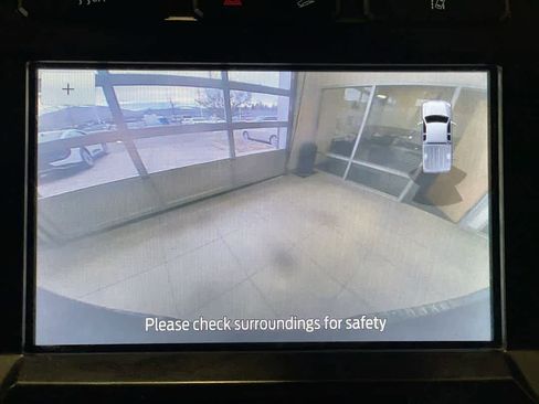 Used 2020 Ford F250 XLT w/ XLT Value Package image 19