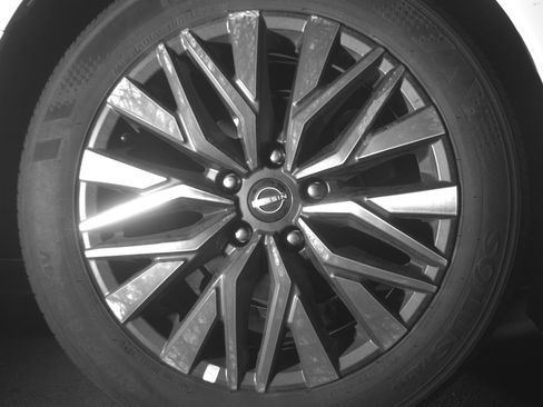 Used 2025 Nissan Altima 2.5 SV FWD image 15