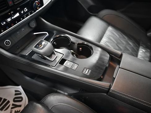 Used 2021 Nissan Rogue Platinum FWD image 20