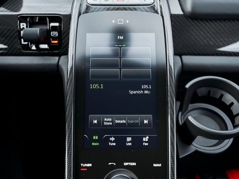 Used 2015 Porsche 918 Spyder w/Weissach Package image 81