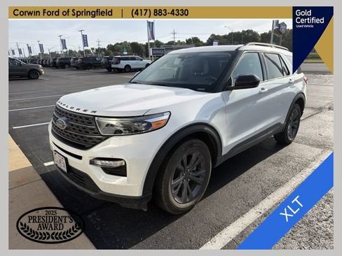 Used 2024 Ford Explorer XLT w/ Equipment Group 202A AWD/4WD image 1
