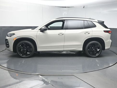 New 2026 Volkswagen Tiguan SE R-Line image 5