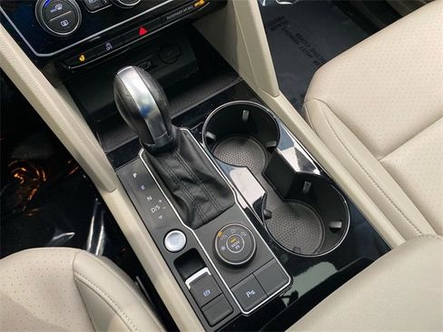 Used 2019 Volkswagen Atlas SEL image 22