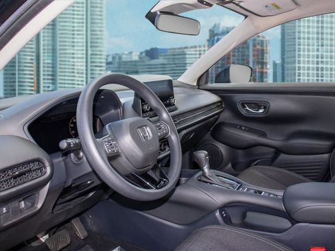 Certified 2024 Honda HR-V LX image 14