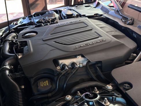 Used 2021 Jaguar F-TYPE R image 28