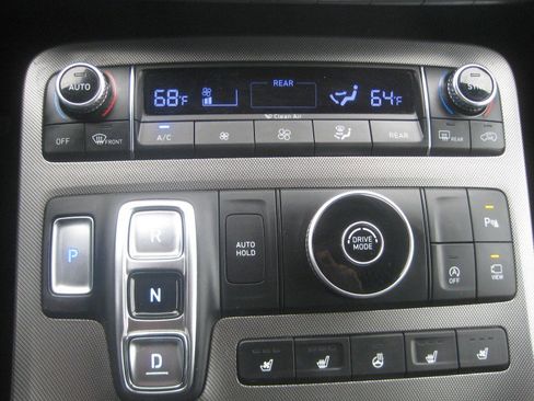 Used 2020 Hyundai Palisade Limited image 21