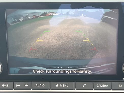 Used 2025 Nissan Altima 2.5 SV FWD image 26